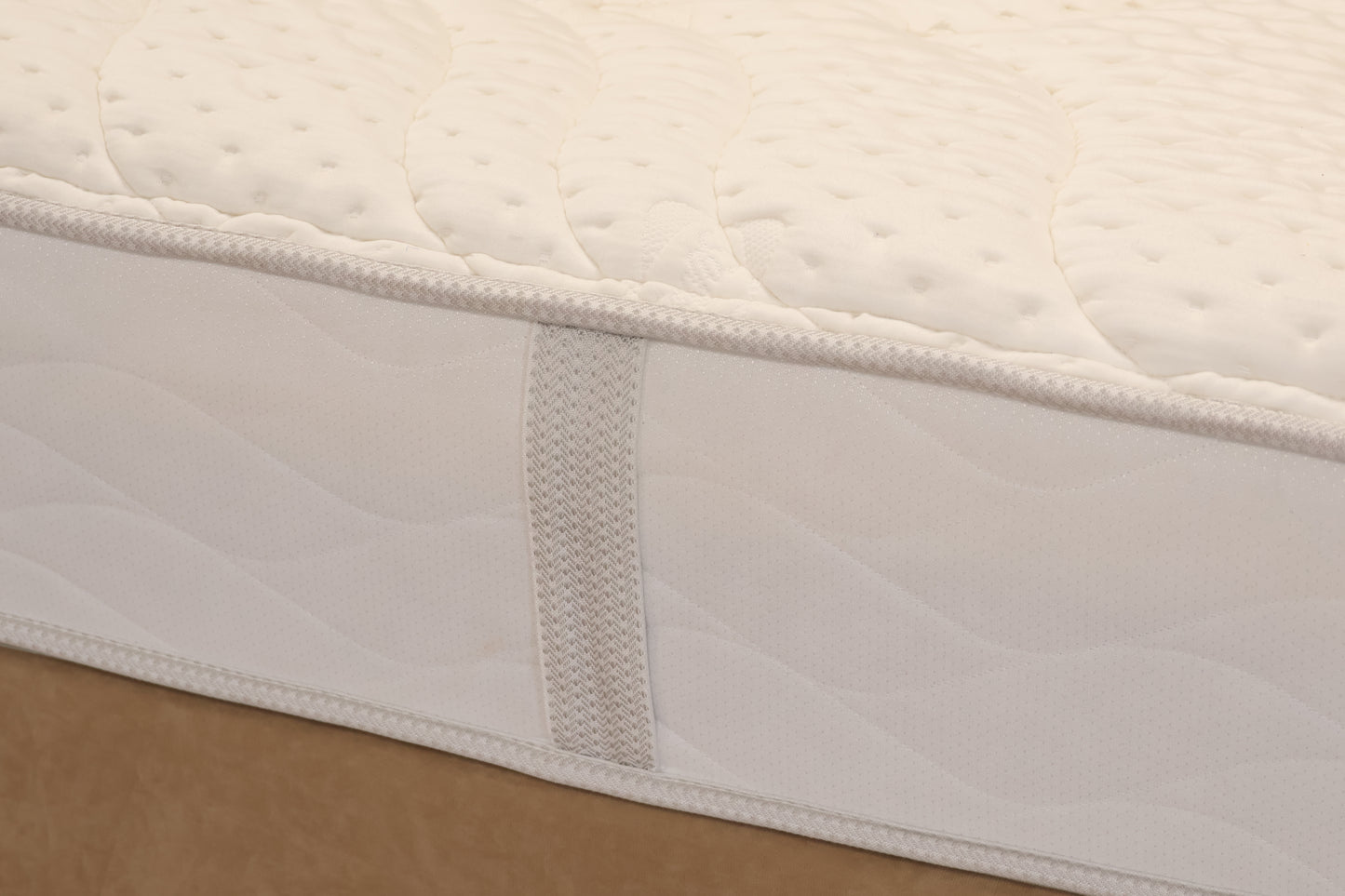 Double Divan Bed & Matching Headboard with Mattress by 'Sealy'.