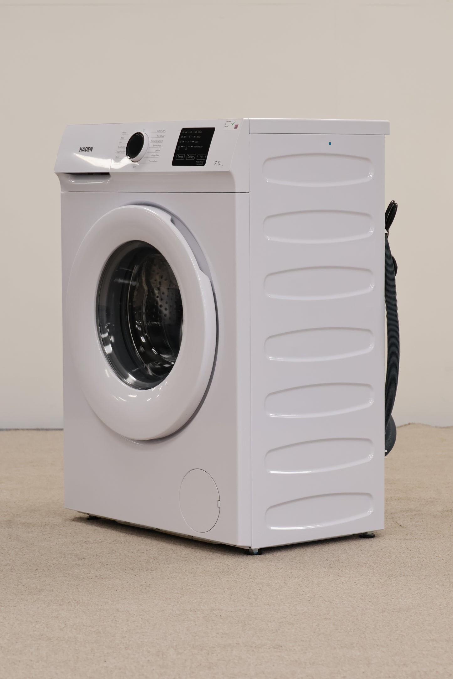 Washing machine by Haden 7kg