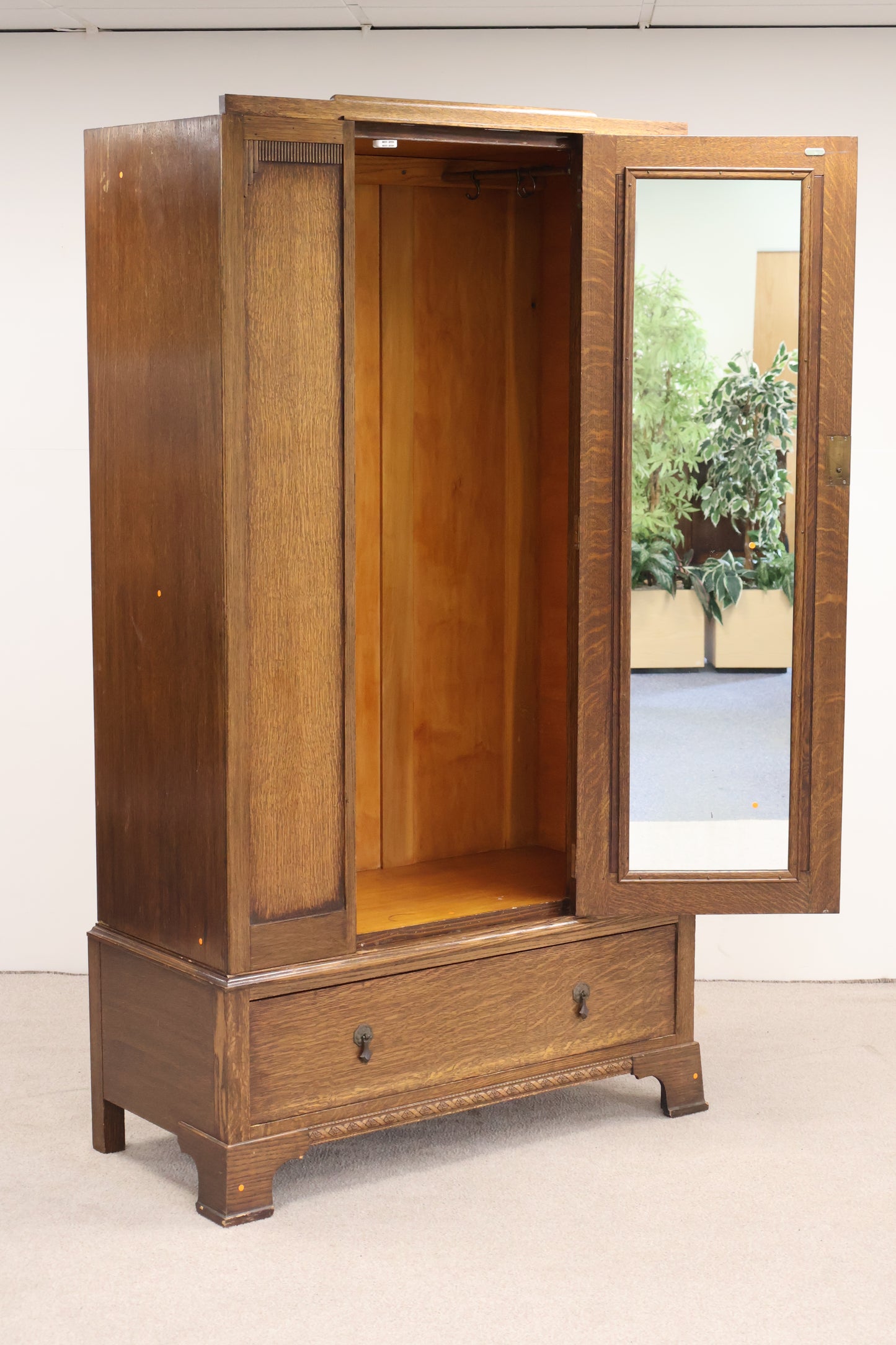 Vintage Wardrobe