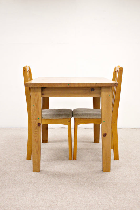 Pine Dining Table and Chairs