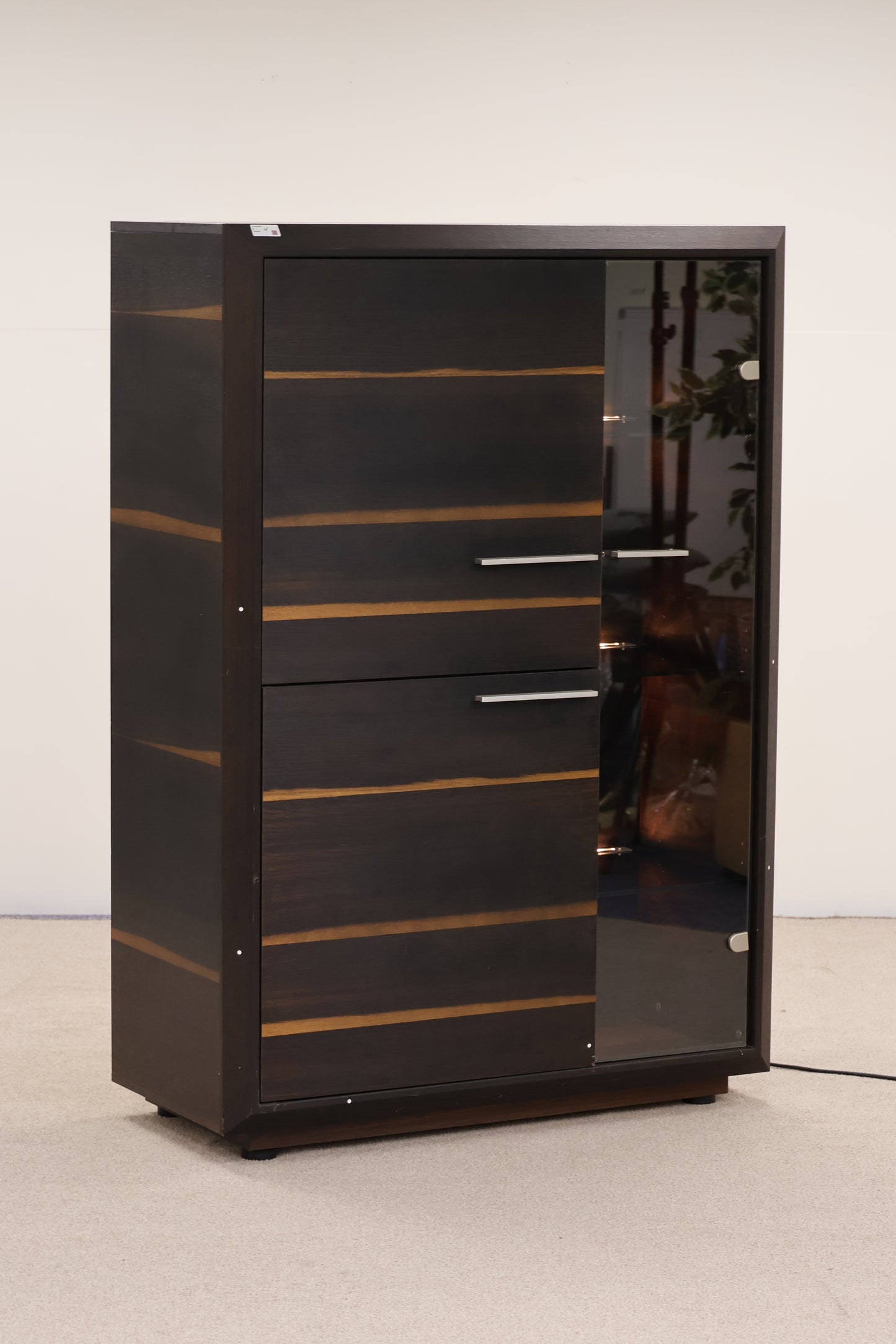 Display Cabinet with Lighting