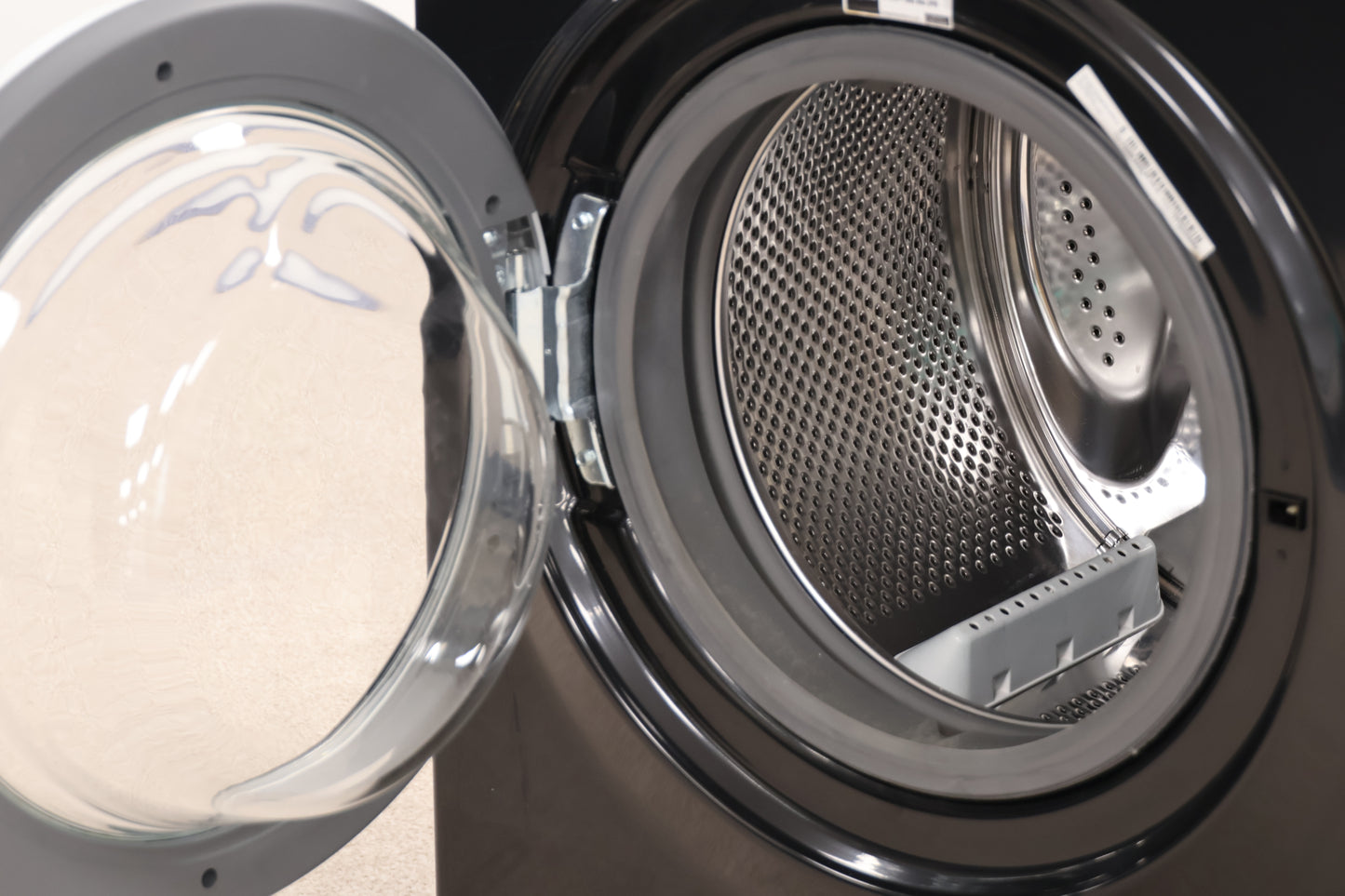 Washing Machine by Hotpoint