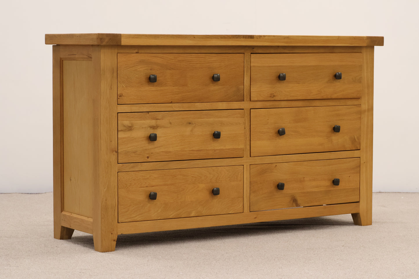 Oak Chest of Drawers
