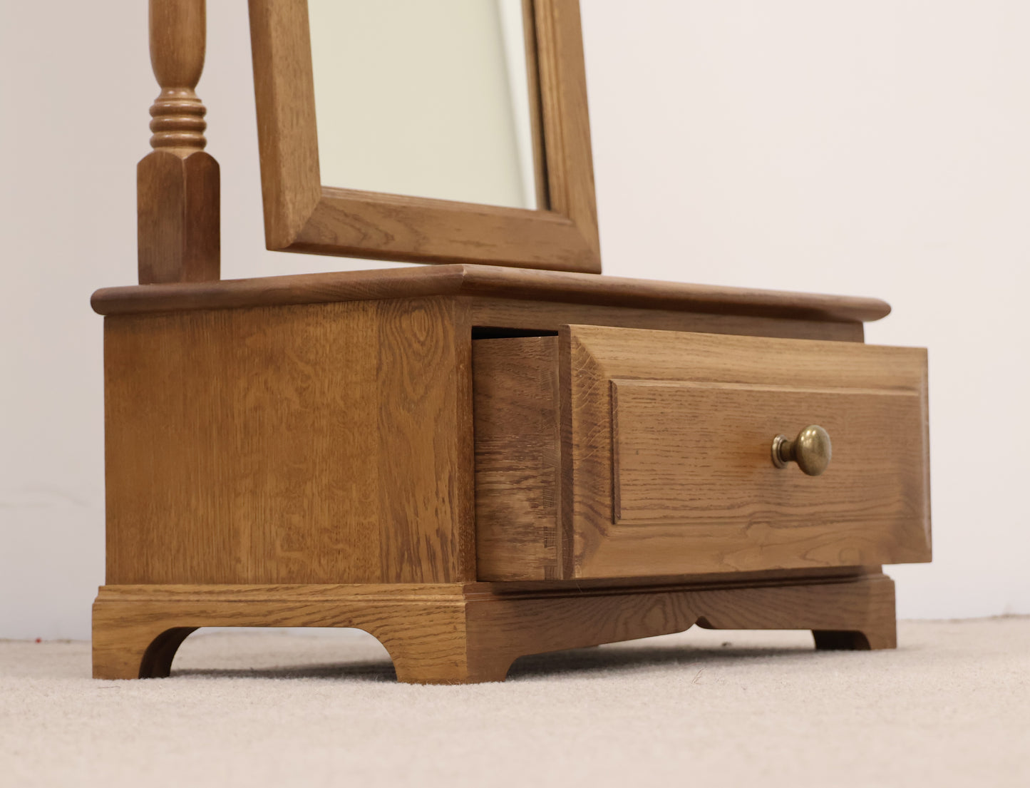 Freestanding Mirror with Drawer