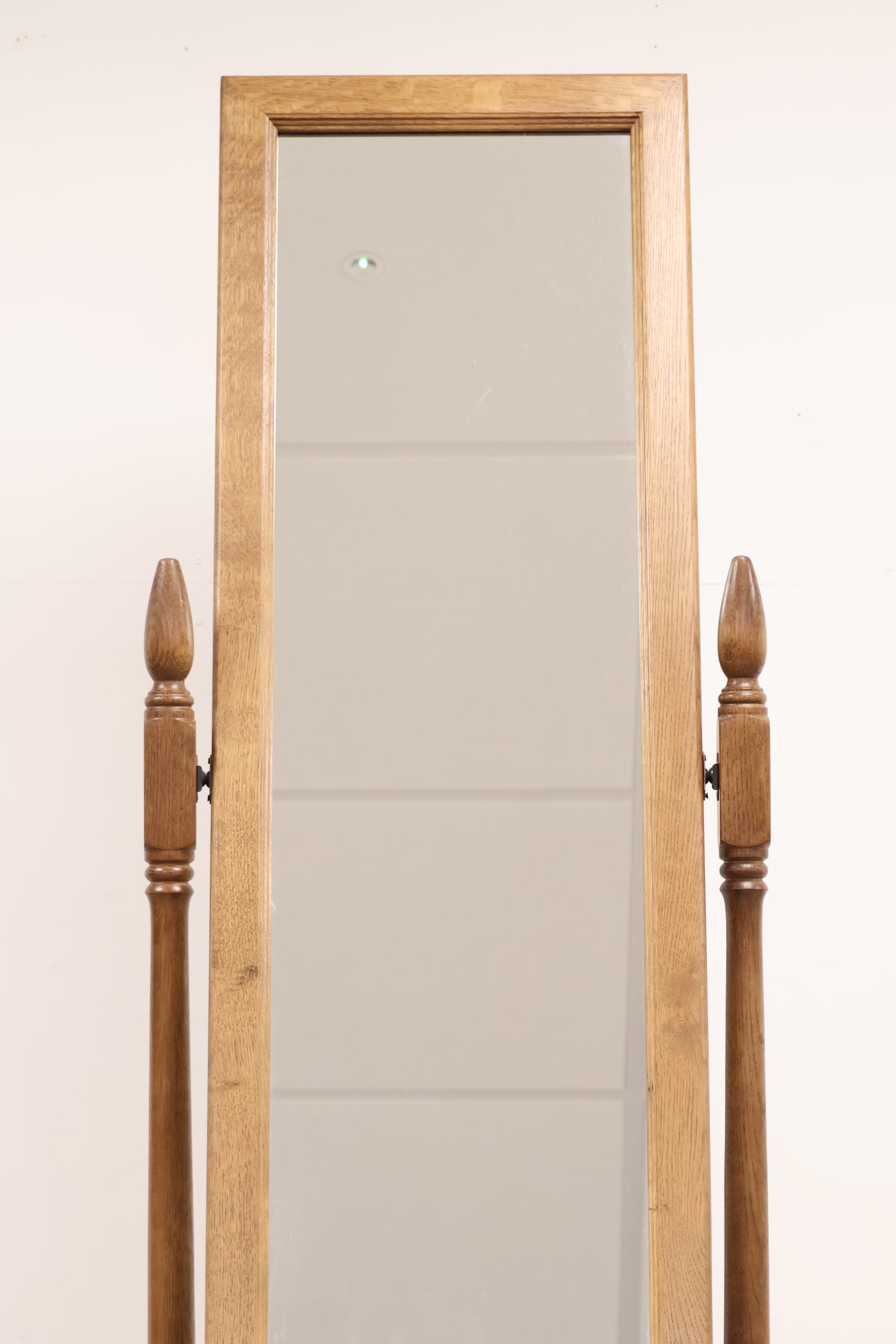 Freestanding Mirror with Drawer