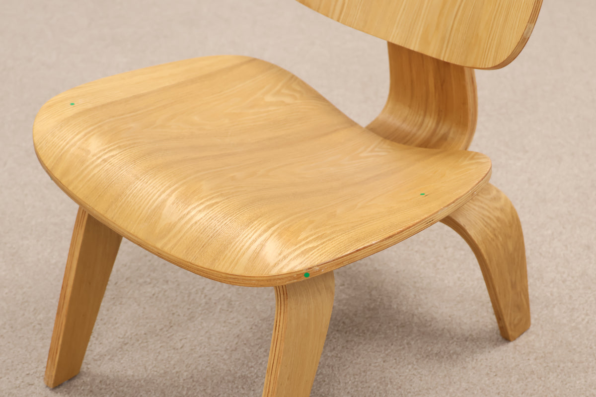 Eames Style Chair
