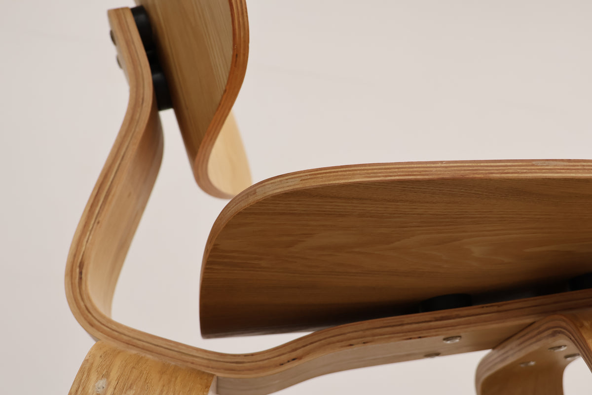 Eames Style Chair
