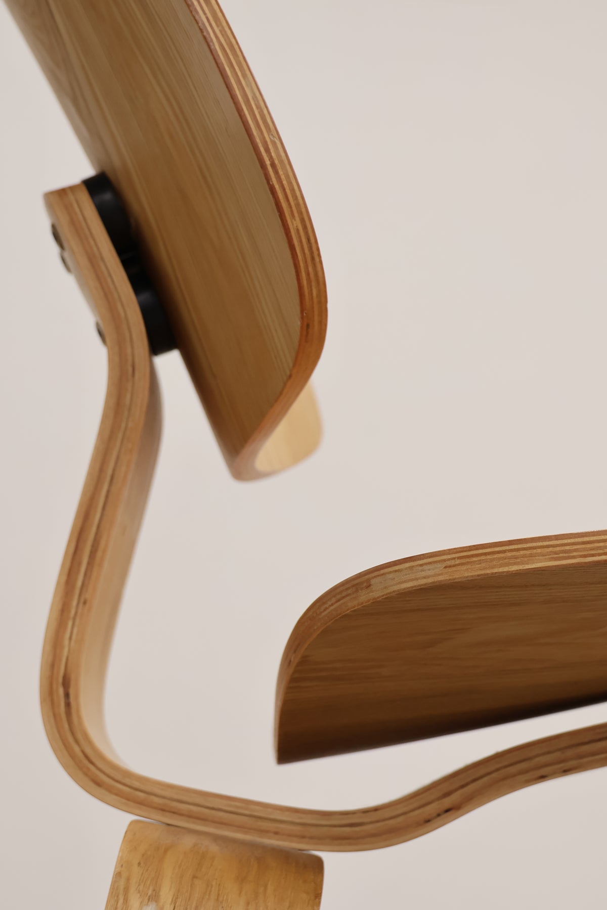 Eames Style Chair