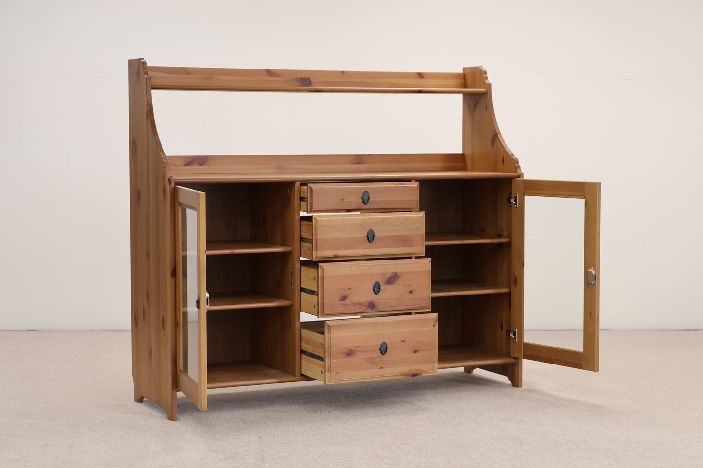 Sideboard to Upcycle