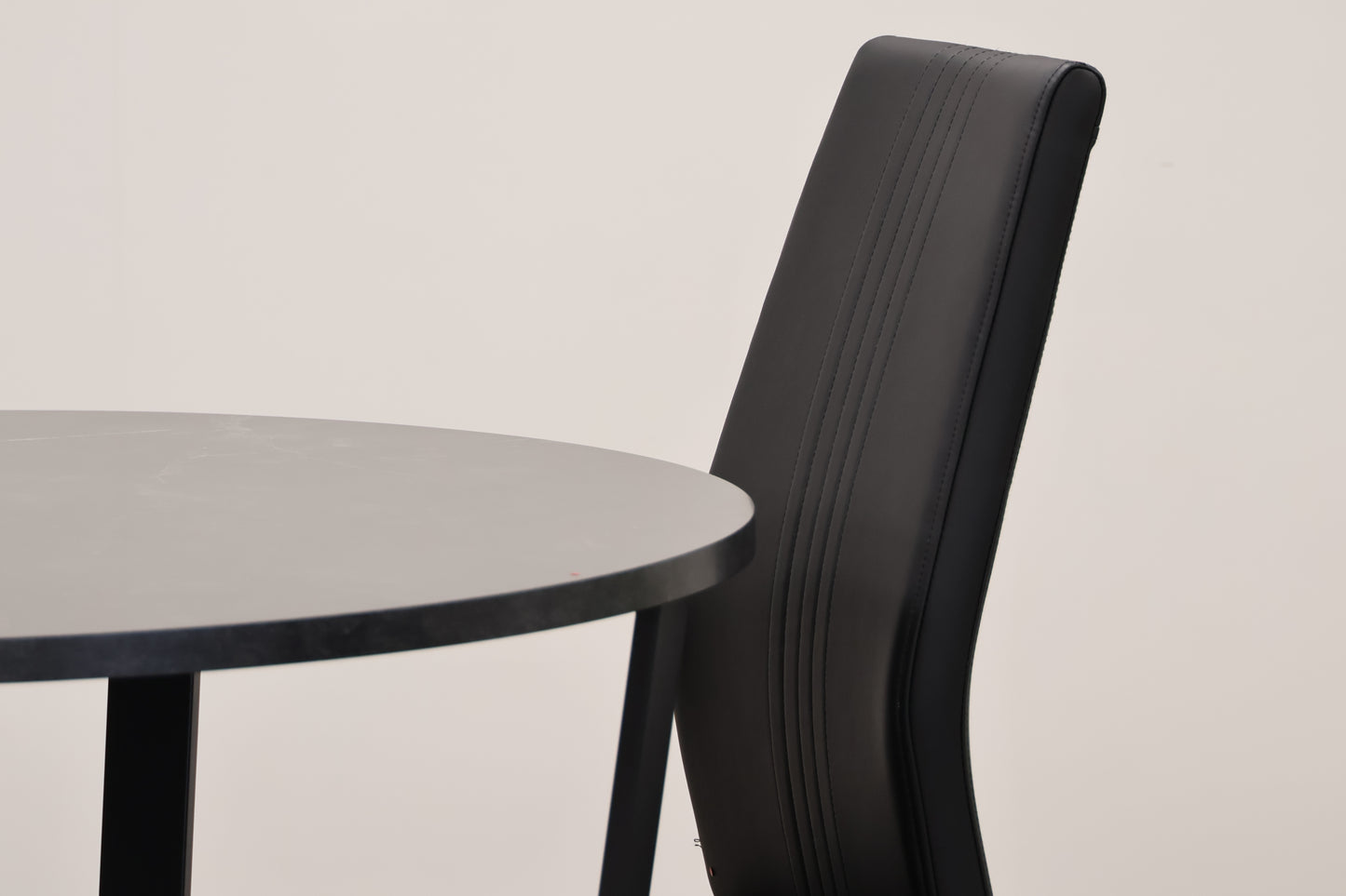 Circular Table and Chairs