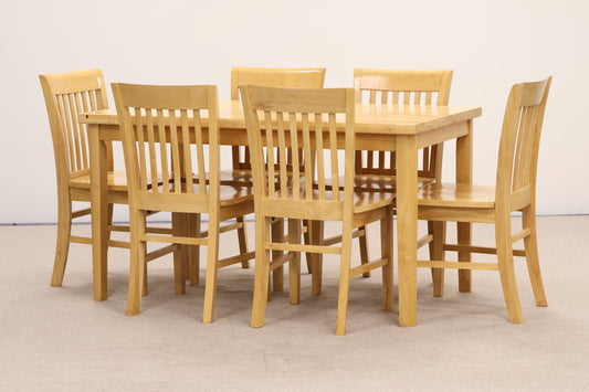 Dining Table & Chairs