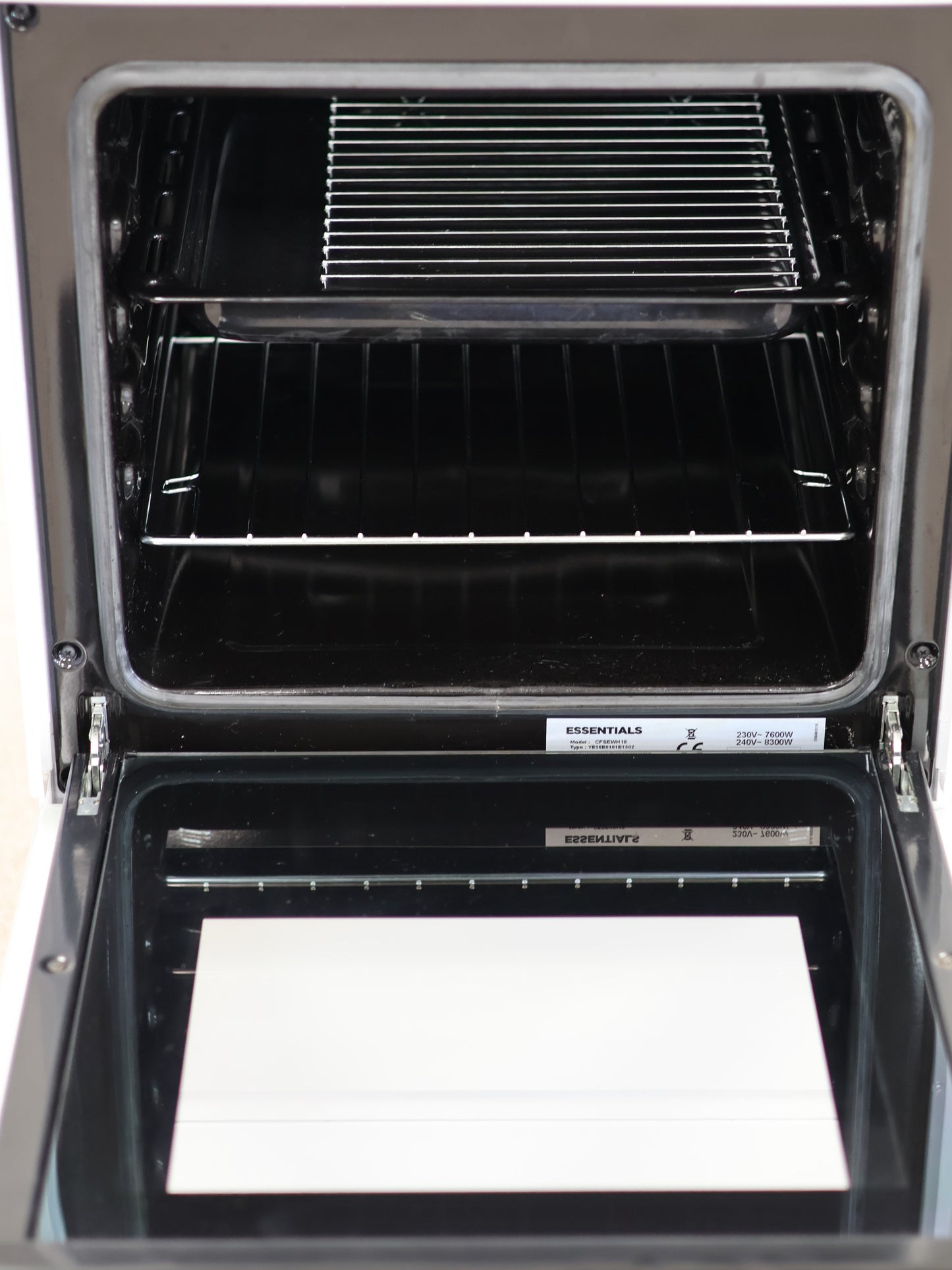Cooker by Essentials