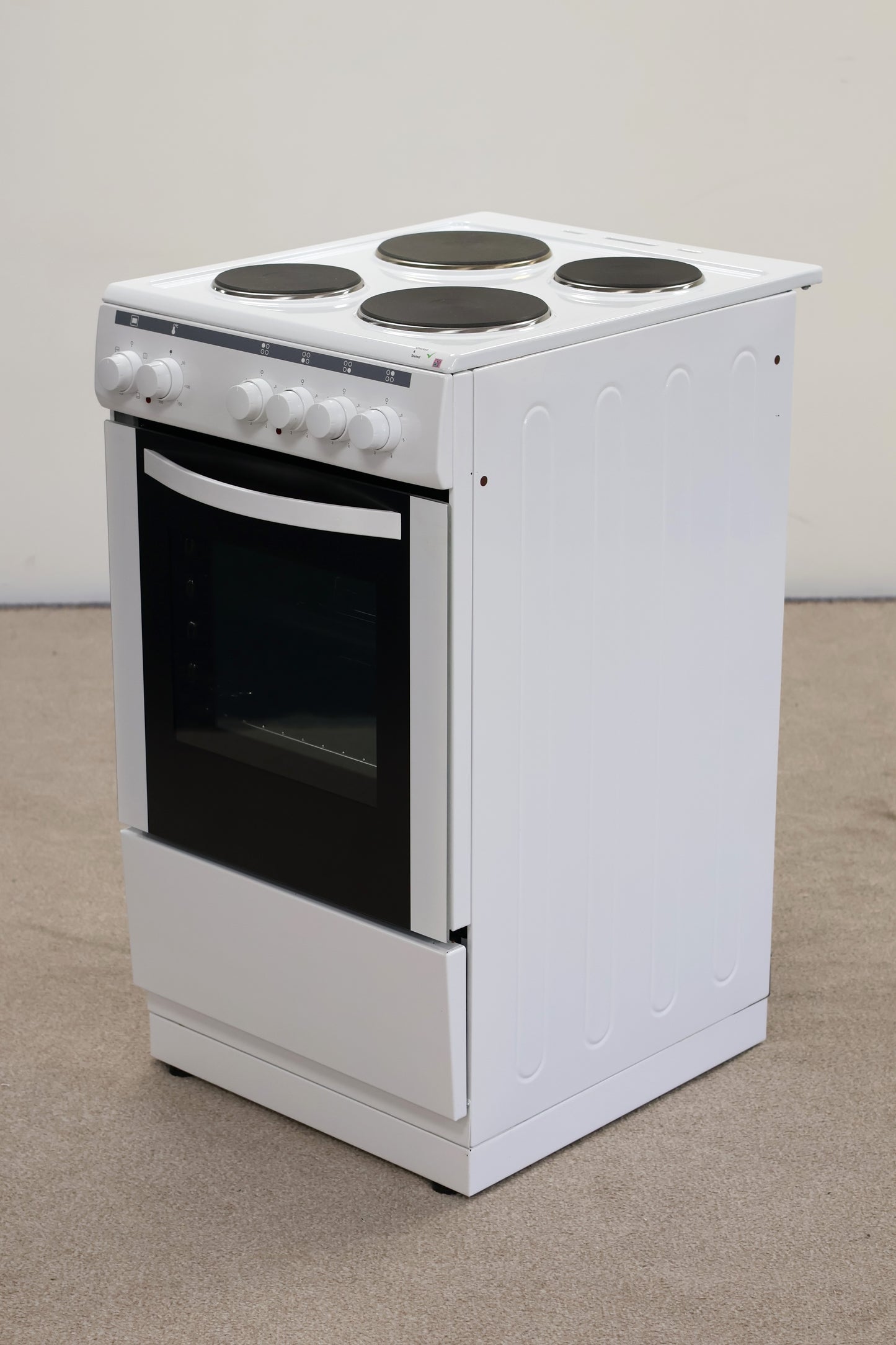 Cooker by Essentials