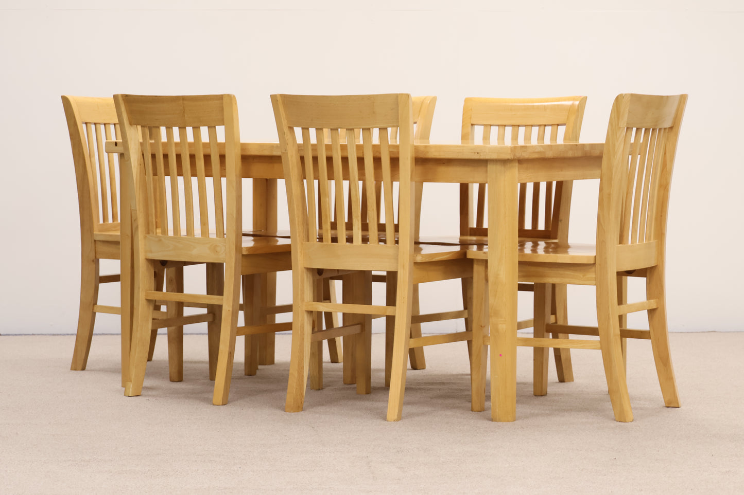Dining Table & Chairs