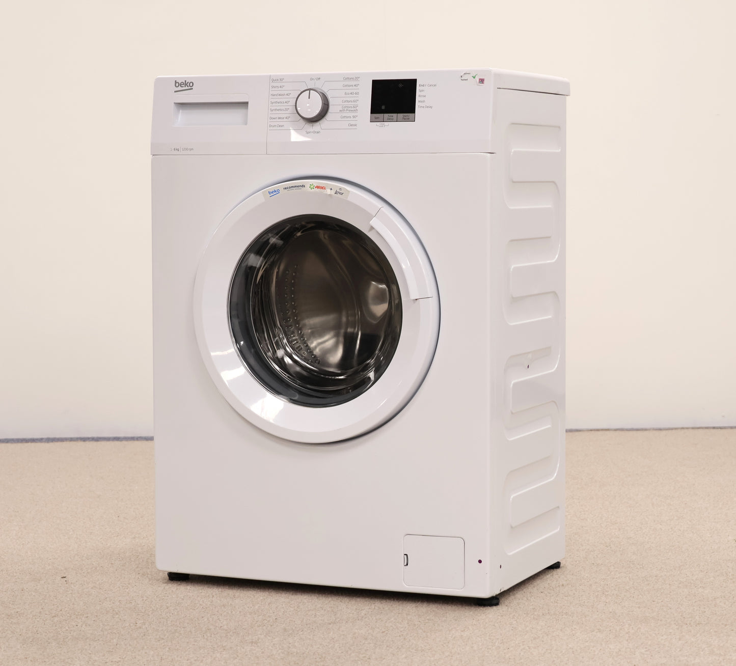 Washing Machine by Beko