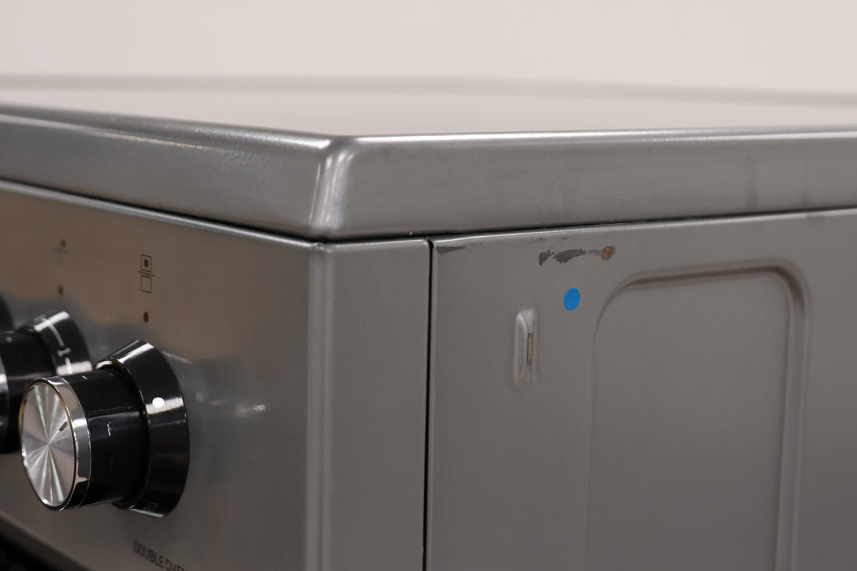 Cooker by Beko