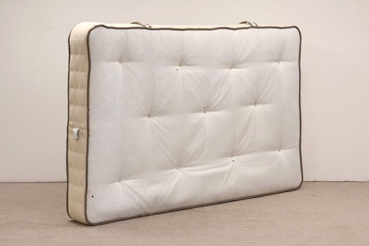 Sanitised Small Double Mattress 2000 Pocket