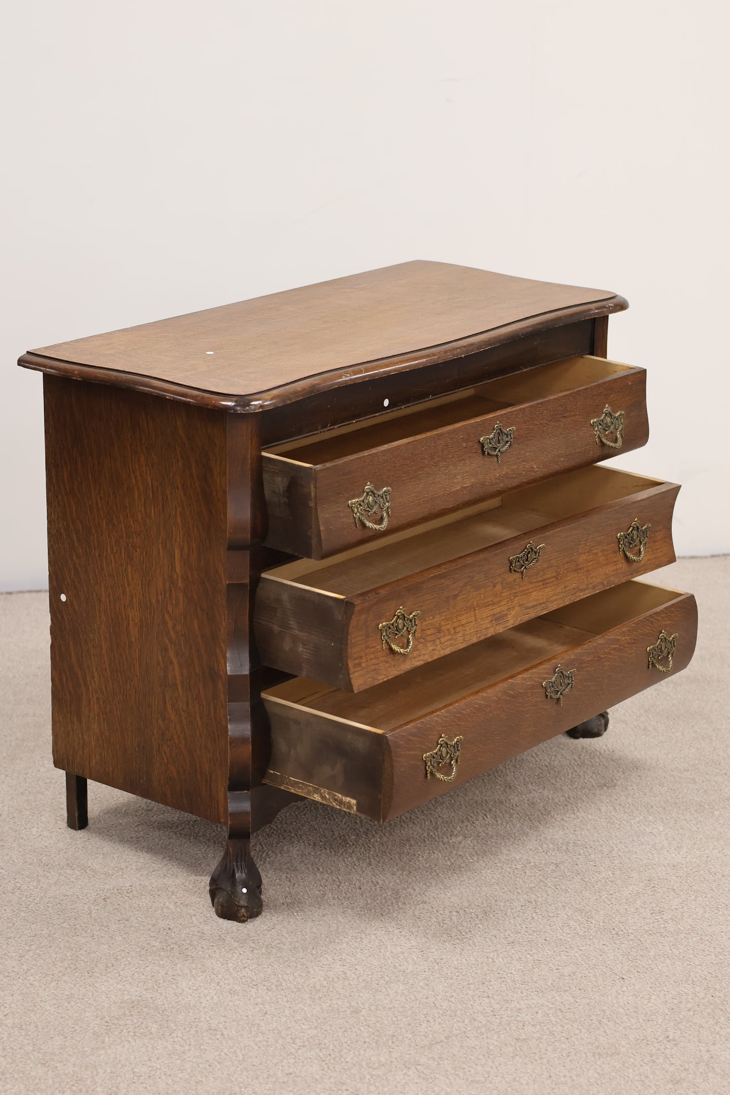Vintage Chest of Drawers