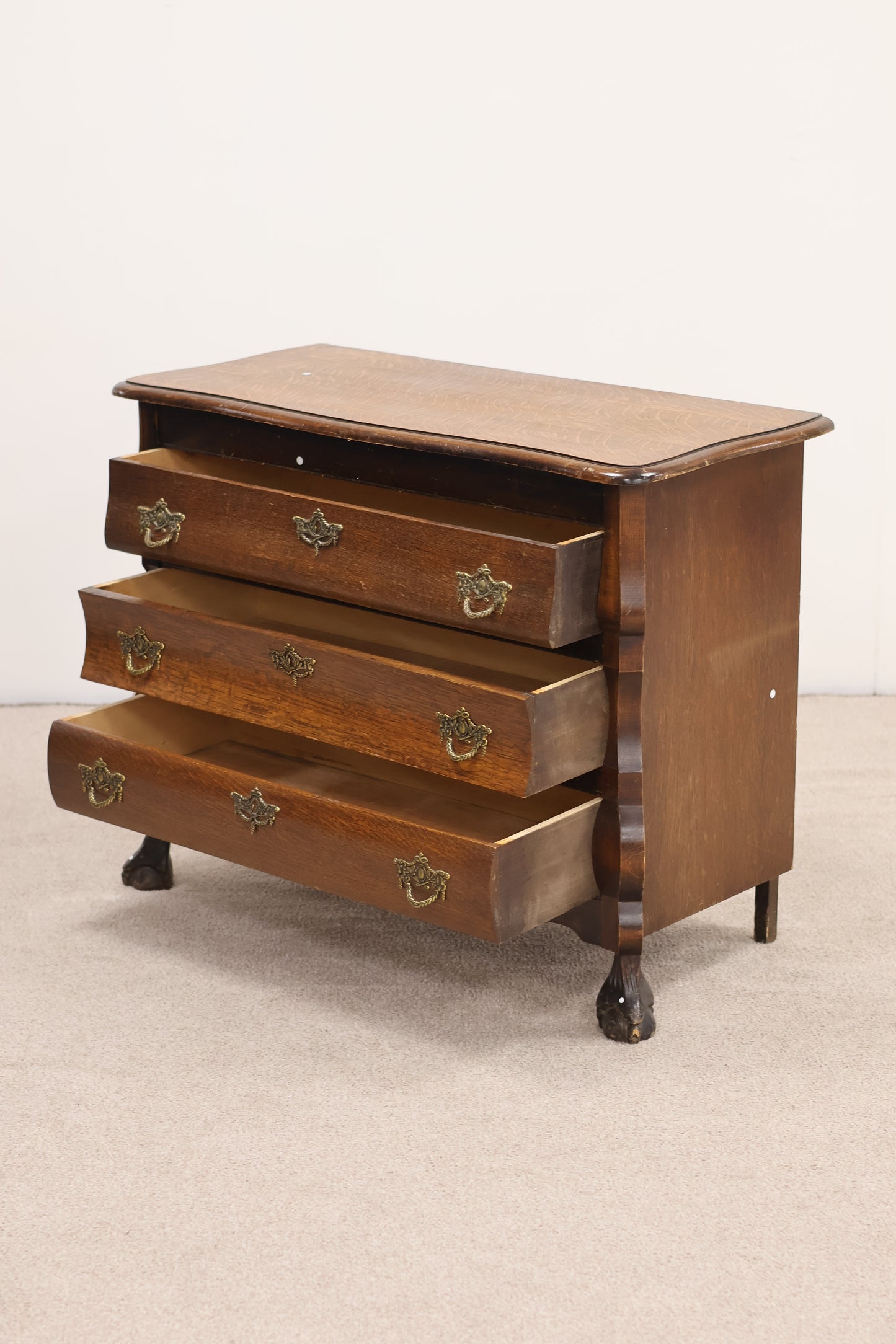 Vintage Chest of Drawers