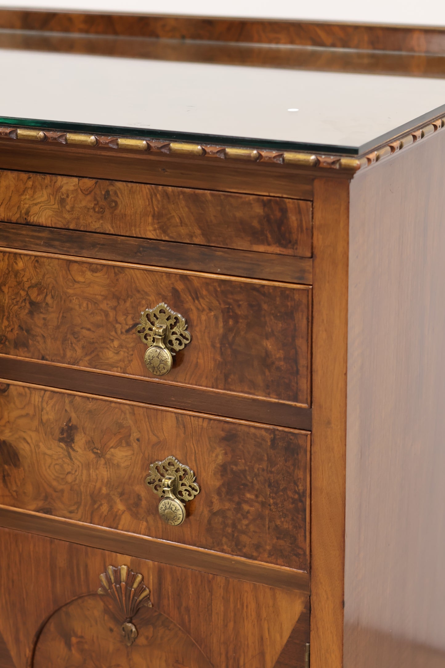 Vintage Chest of Drawers
