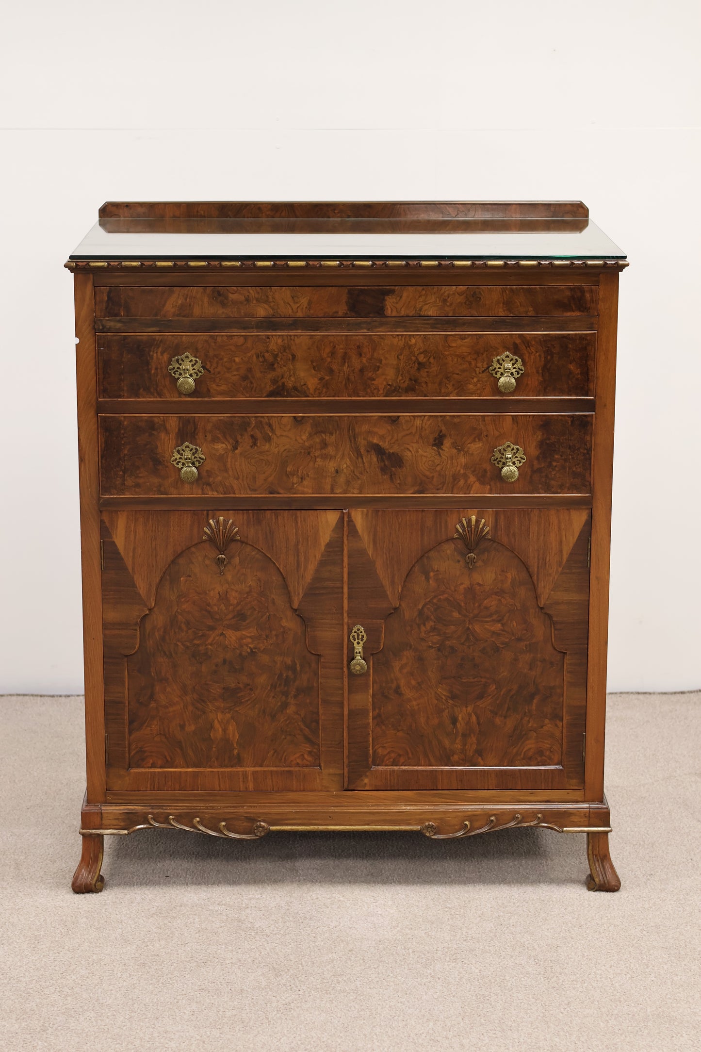 Vintage Chest of Drawers