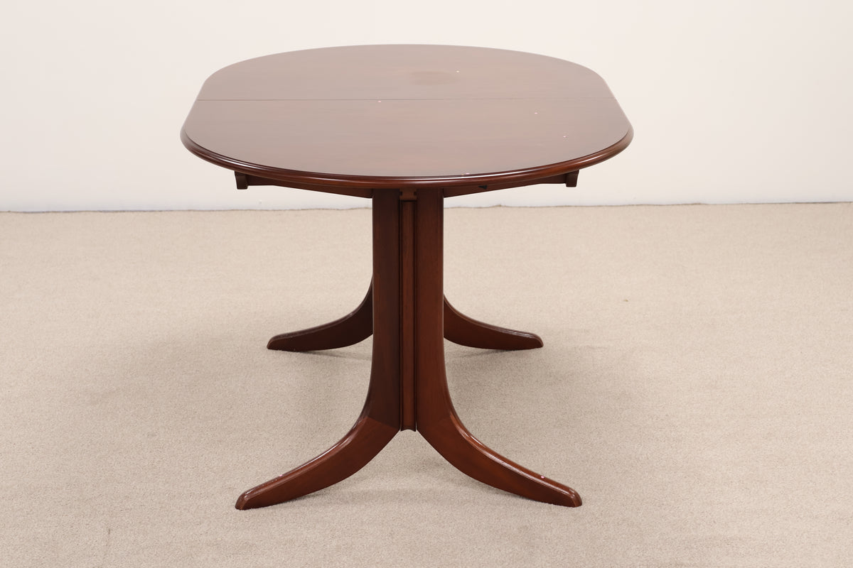 Extendable Dining Table