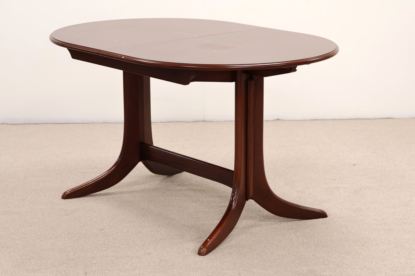 Extendable Dining Table