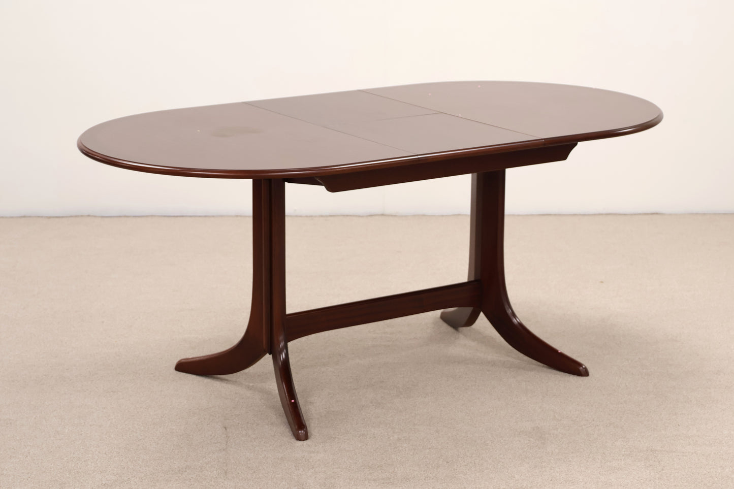 Extendable Dining Table