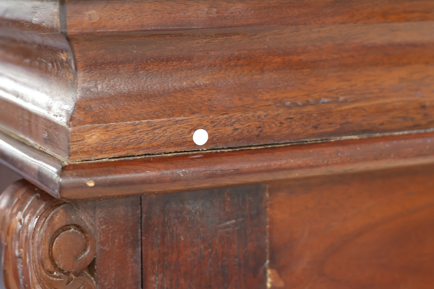 Vintage Wellington Chest