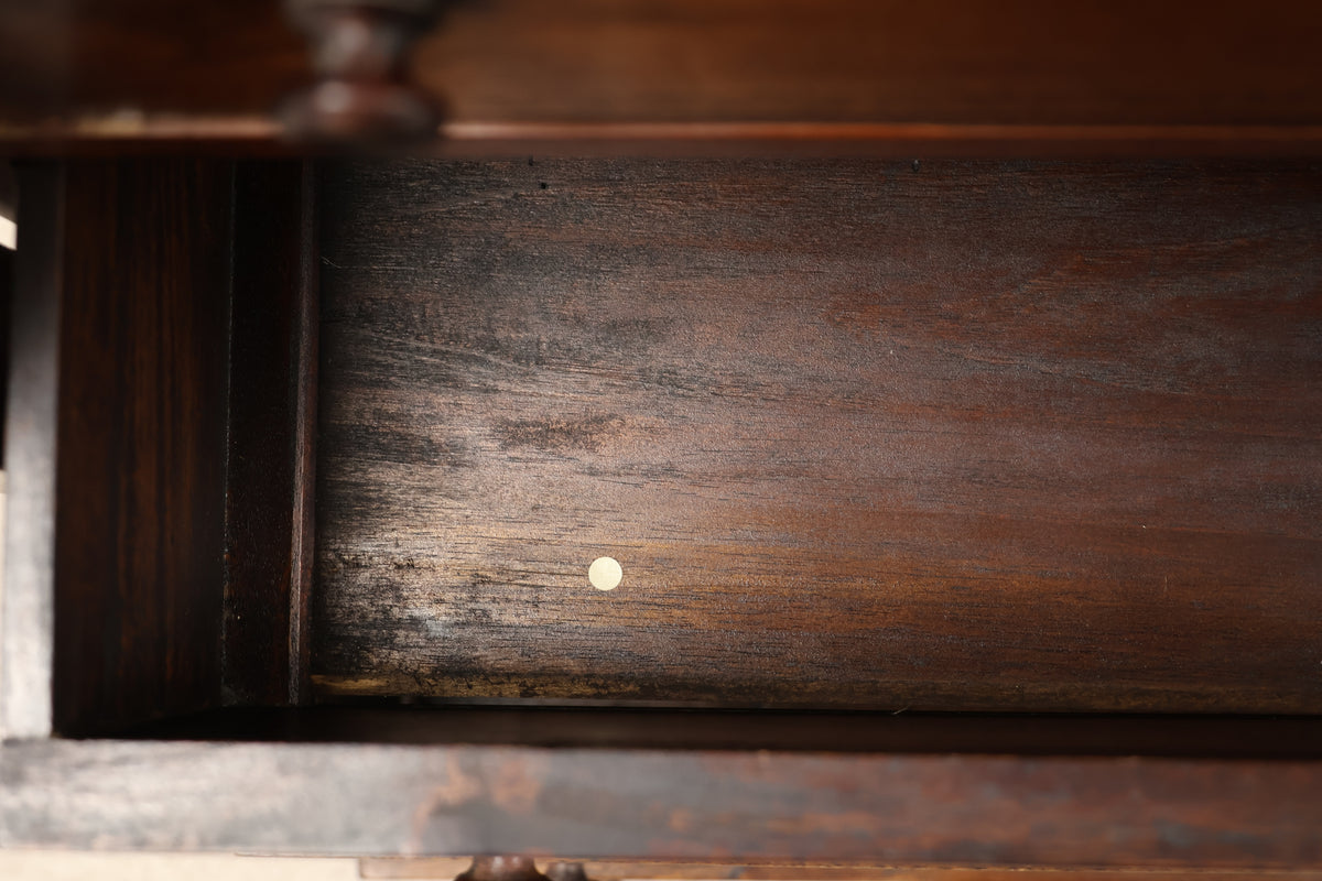 Vintage Wellington Chest