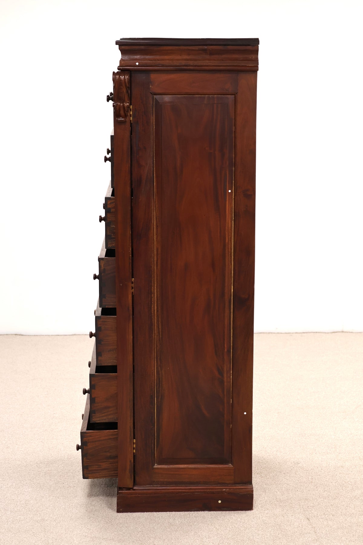 Vintage Wellington Chest