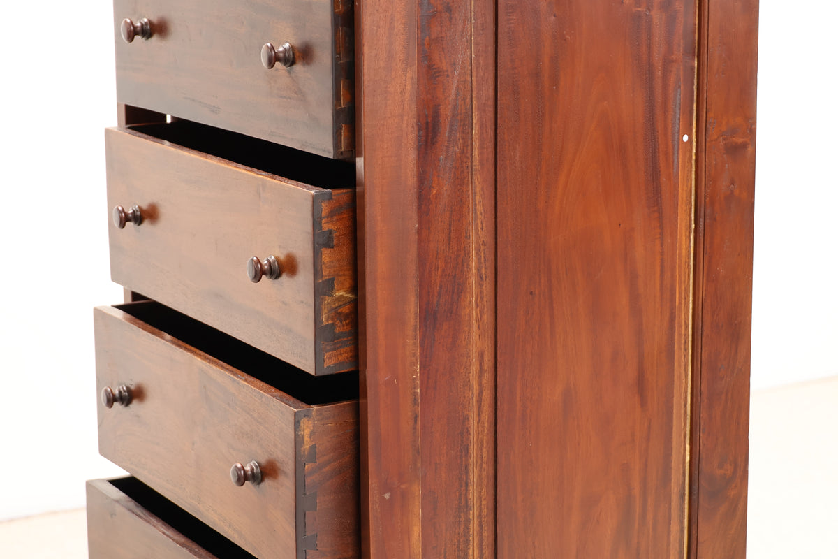 Vintage Wellington Chest