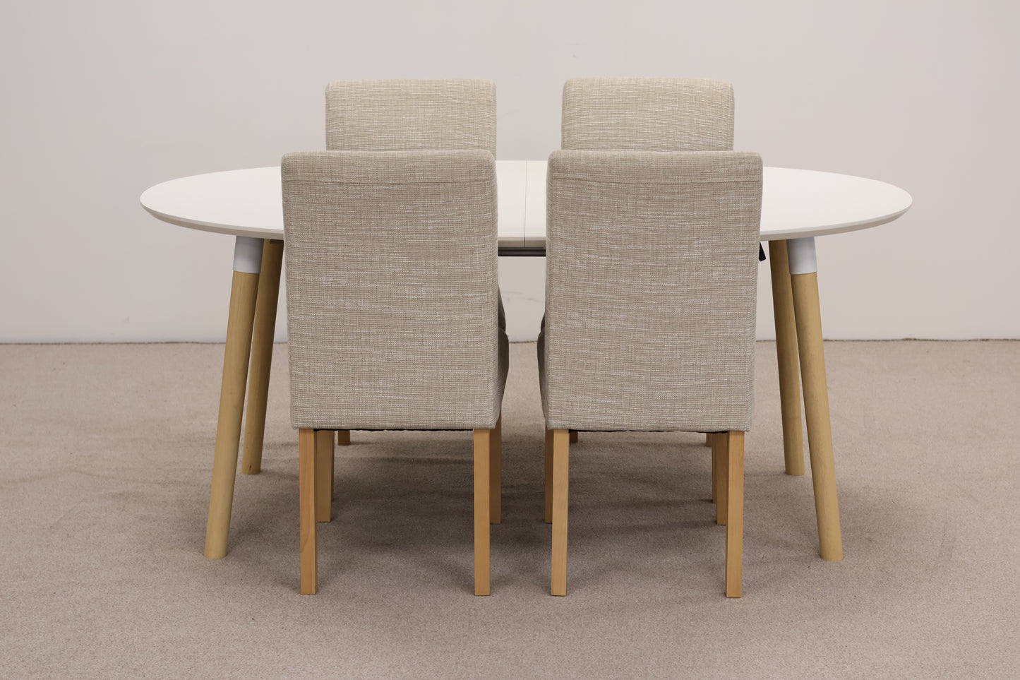 Extendable Table & Chairs
