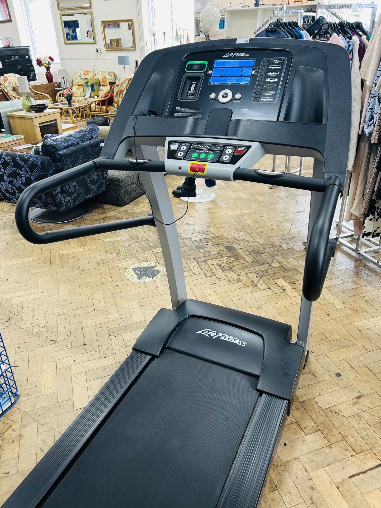 Life Fitness F1 Smart Treadmill – Foldable Home Treadmill with FlexDeck