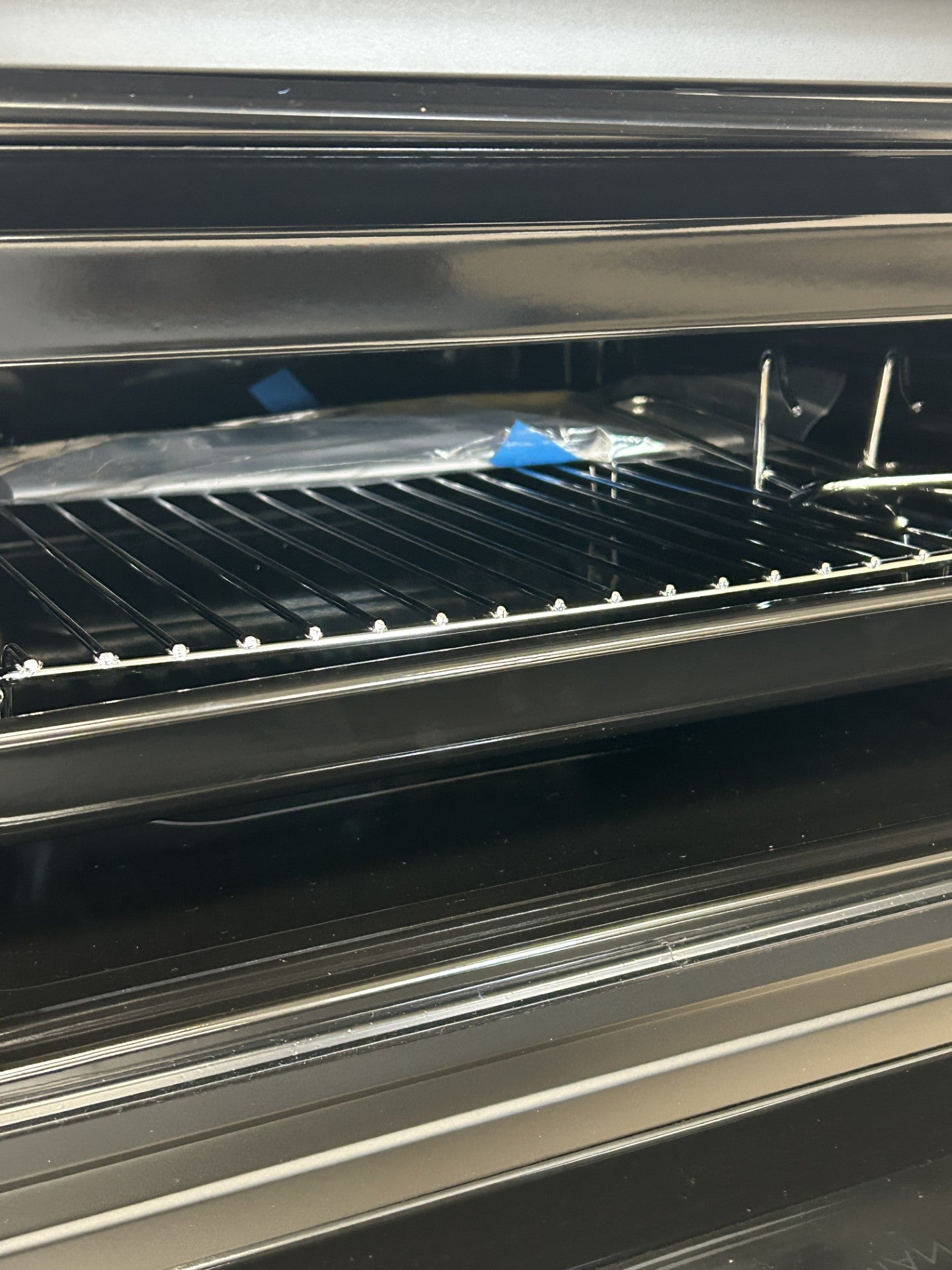 Cooker by Statesman