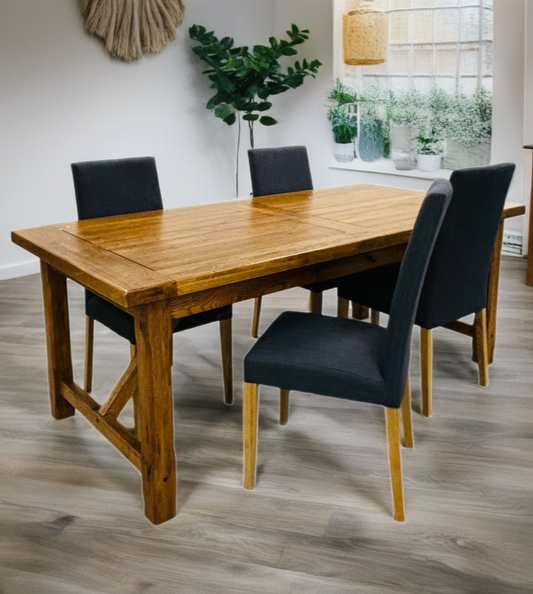 Extendable Solid Oak Dining Table & Chairs