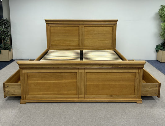 Solid Oak Bed & Sanitised Mattress