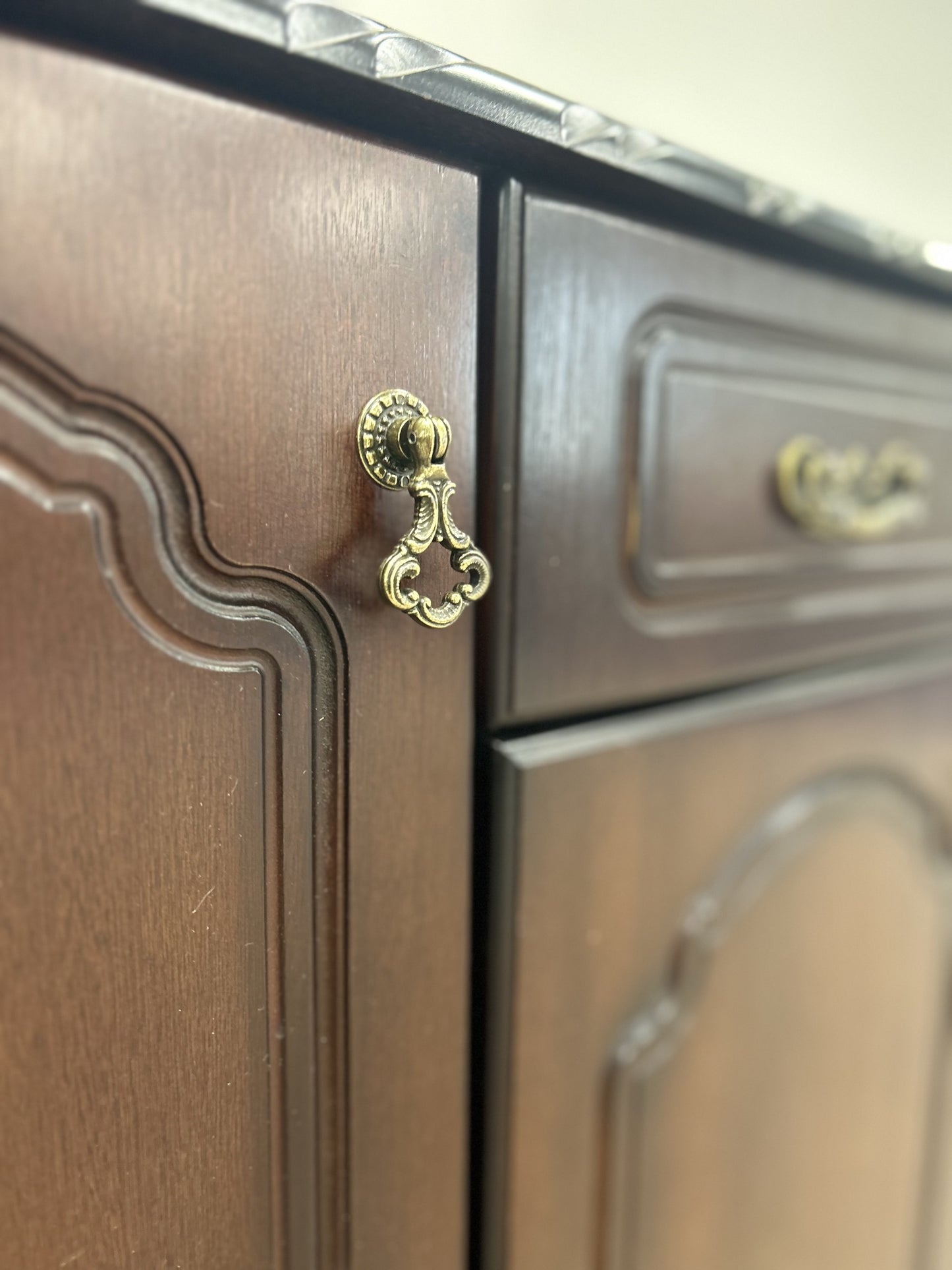 Sideboard
