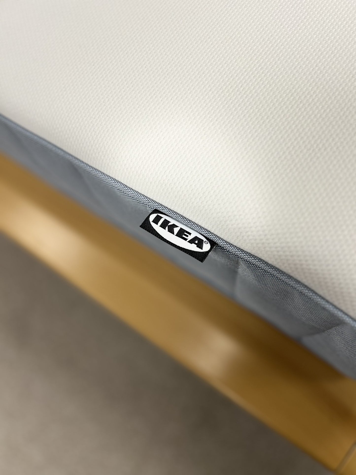 King Size Bed with Sanitised Mattress