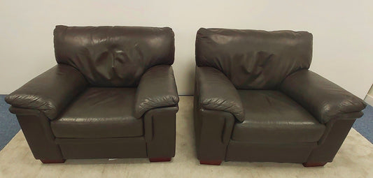 Pair of Armchairs (CC)